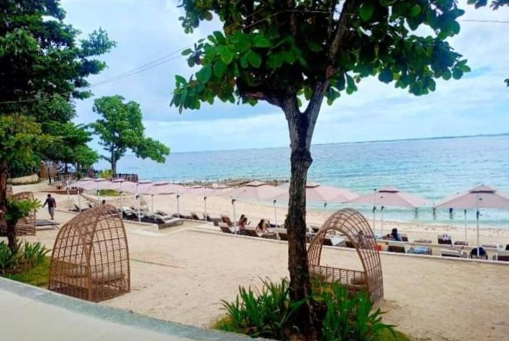 Mactan Newtown 8 Boulevard Deluxe Punta Engaño Buitenkant foto