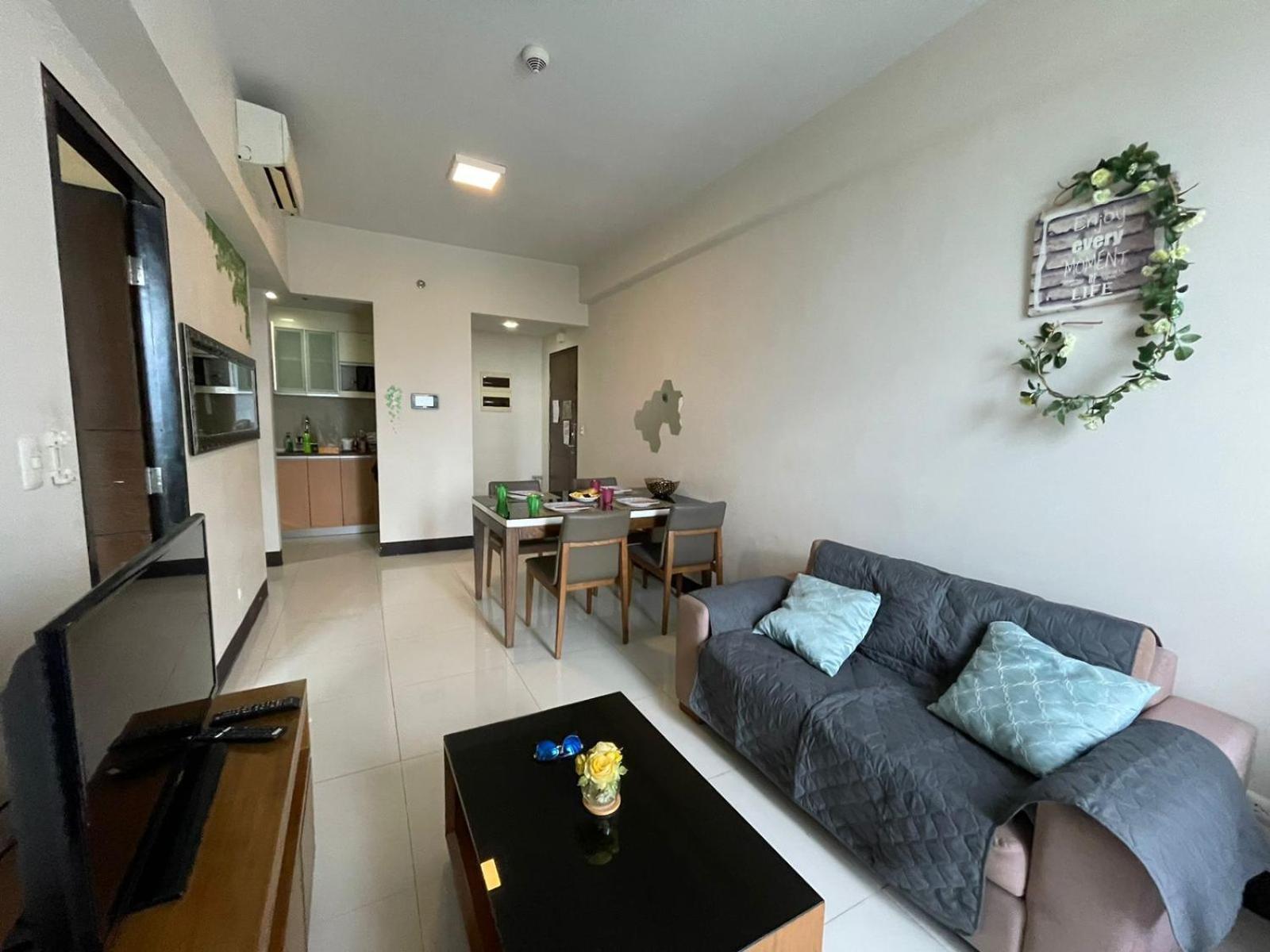 Mactan Newtown 8 Boulevard Deluxe Punta Engaño Buitenkant foto